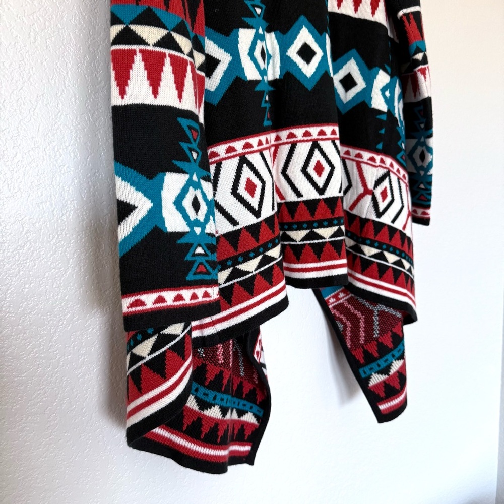🆕 Aztec Cardigan - Picture 14 of 16